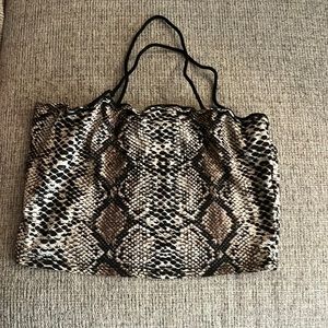 Croc print cropped tee with straps that cross in the back